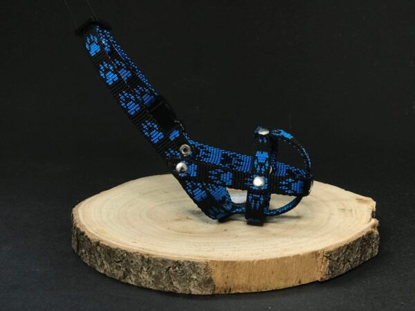 Huč nylonový náhubek pro klasický čumák Barva: Modrá