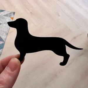 Vsepropejska Mag magnet na lednici ve tvaru psa Plemeno: Jezevčík