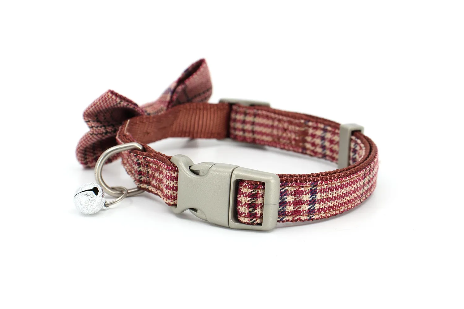 Obvod krku: 26 - 37 cm