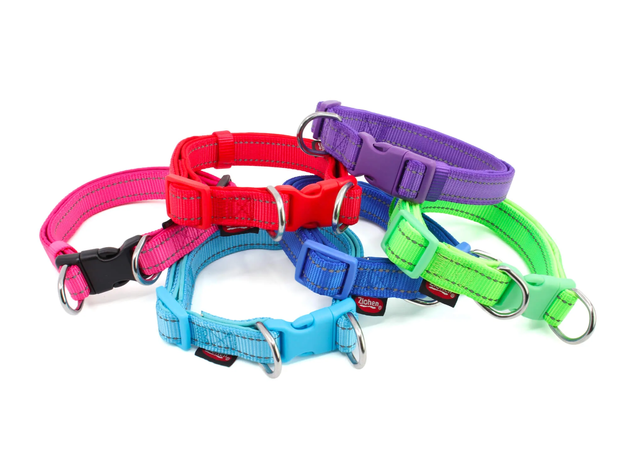 Obvod krku: 30 - 54 cm