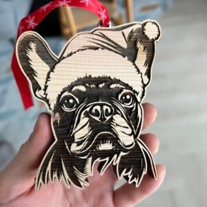 Vsepropejska Vánoční baňka psa se Santa čepicí Plemeno: Fr. buldoček