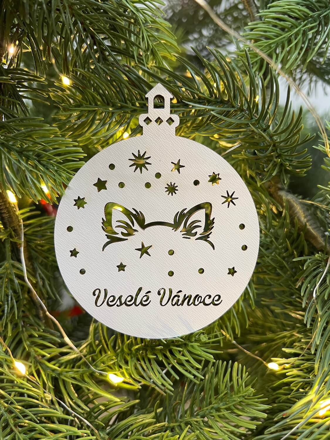 Vánoční baňka s čivavou – ozdoba na stromeček Typ: Baňka 1 - Obrázek 2